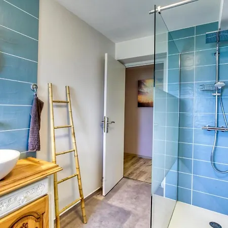 Vakantiehuis 3 Bedroom Beautiful In Baraqueville