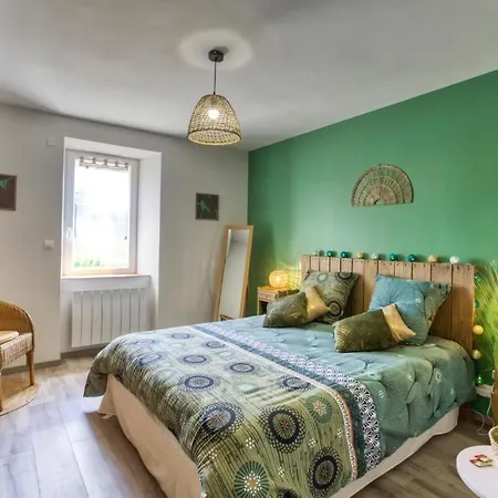 3 Bedroom Beautiful In بيت للعطل *