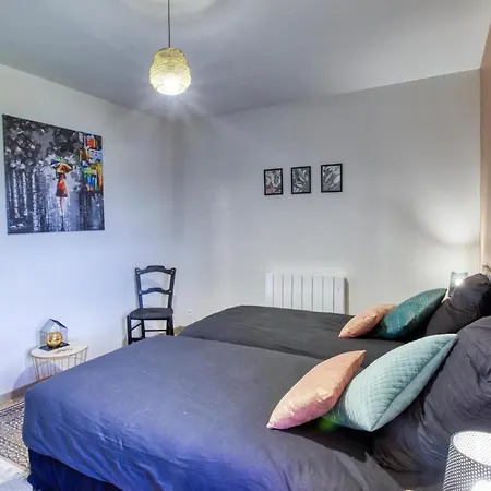 3 Bedroom Cozy In * Baraqueville