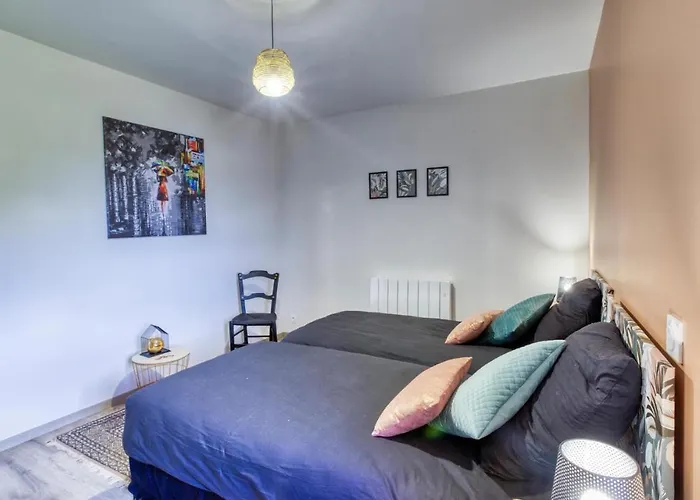 3 Bedroom Cozy In * Baraqueville