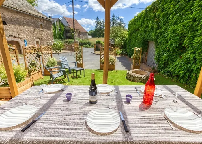 3 Bedroom Cozy In 펜션 Baraqueville