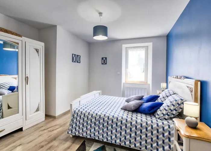 펜션 3 Bedroom Cozy In *